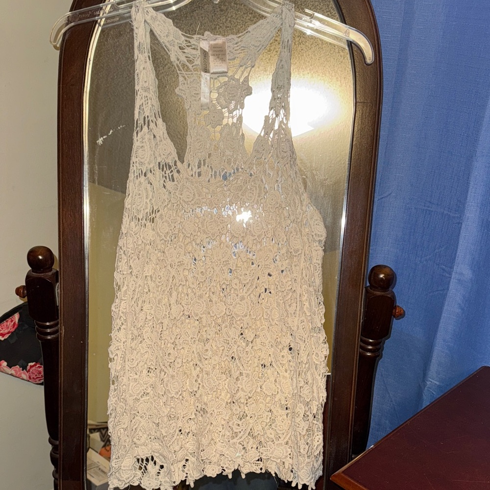 Elegant Cream Lace Tank Top